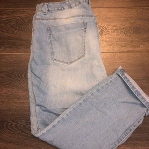 Style&Co boyfriend jeans 18W